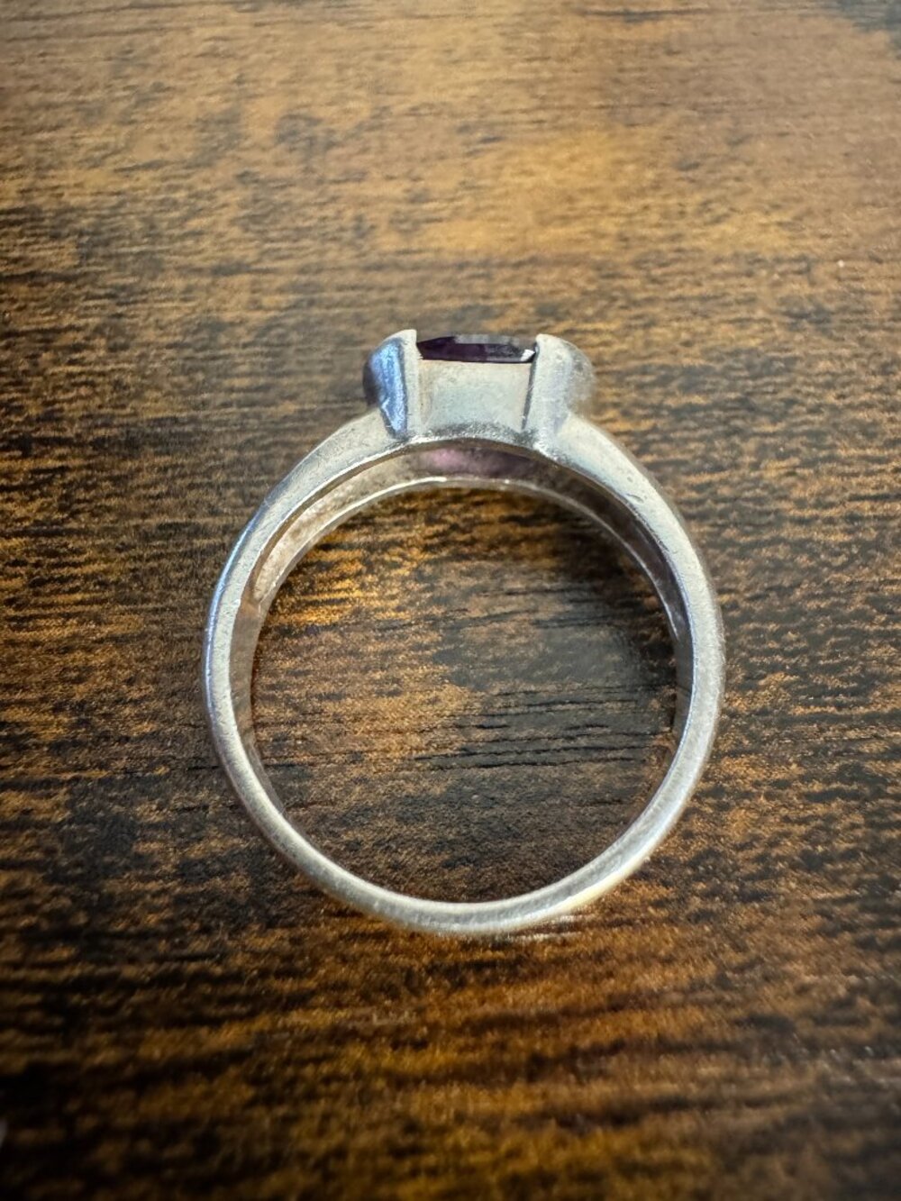 925 Amethyst Ring Natural, Sterling Silver, Ring Size 7, Bezel Setting, Vintage - Picture 7 of 9